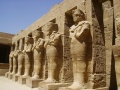 800px-karnak temple egypt.jpg