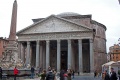 Pantheon facade and Macuteo obelisk 2010.jpg