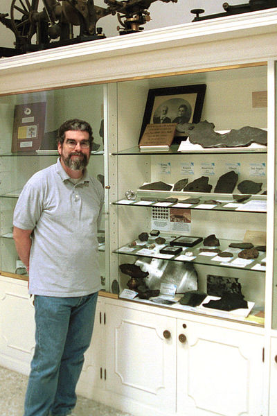 File:Guy Consolmagno - Vatican Meteorite collection.jpg