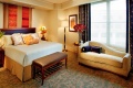 Washington-suite-diplomatic-suite-bedroom-01.jpg